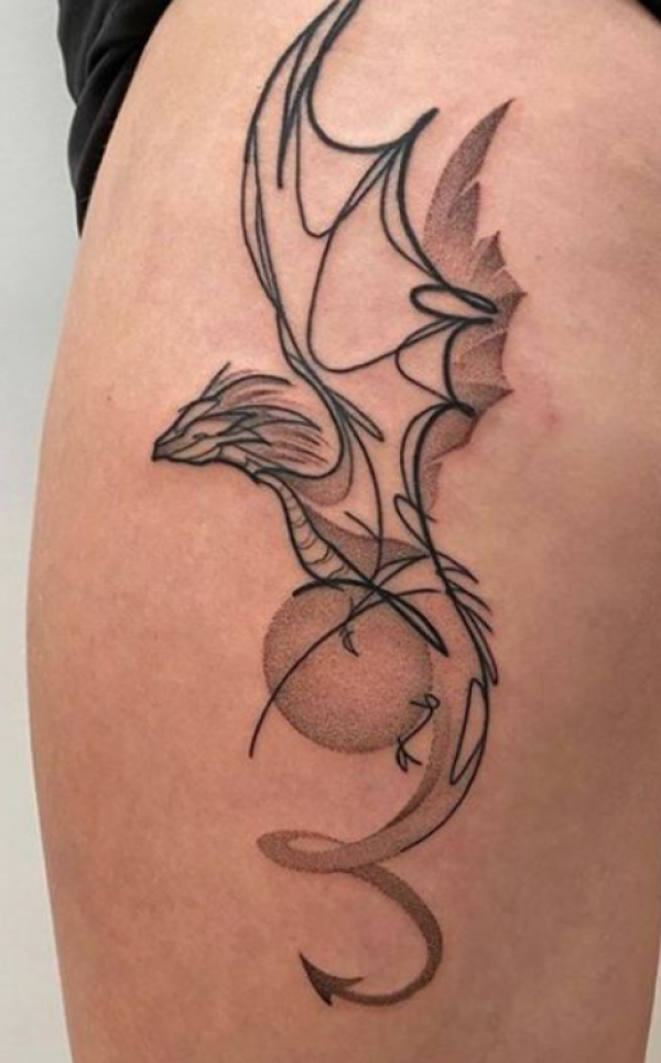 Tato Naga dengan Detail Titik-Titik